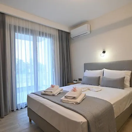 Armonia Luxury Suites Nea Vrasna Exterior photo
